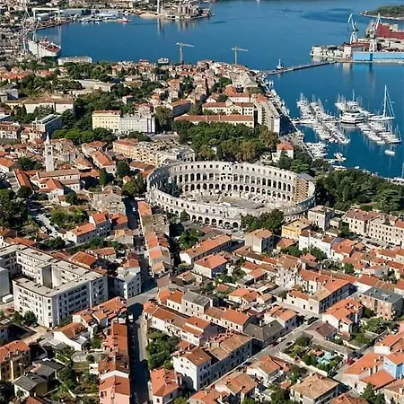 Apartamento Cosy Klara Pula