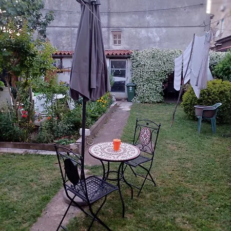 Cosy Klara Apartmán Pula