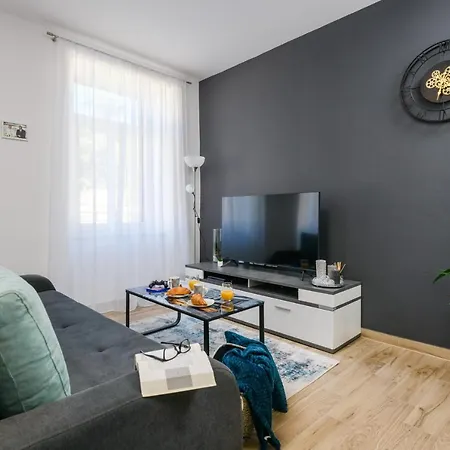 Апартаменти Cosy Klara *